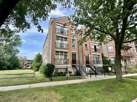 5644 S Prairie - Four-Unit Apartment Building