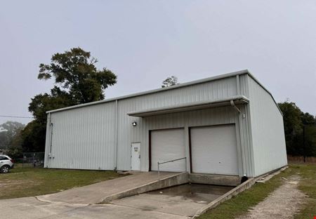 Industrial space for Rent at 4,200 SF WAREHOUSE WITH LOADING BAYS in Gulfport