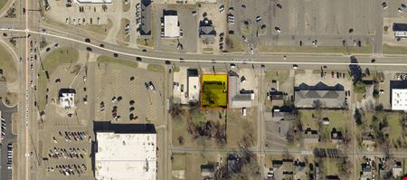 Office space for Sale at 1,980 SF Building For Retail/Office Use in Texarkana