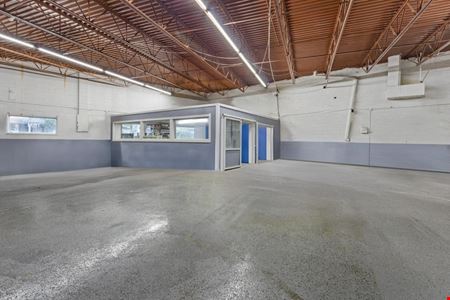 Industrial space for Rent at High-Visibility Industrial Space Built for Business in Toledo
