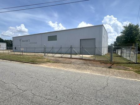 Albany Commercial Center