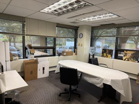 80 Business Park Dr