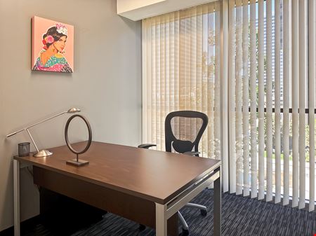 Regus - Los Angeles - Century Plaza Towers