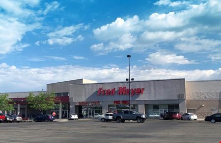 Country Club Mall - Fred Meyer