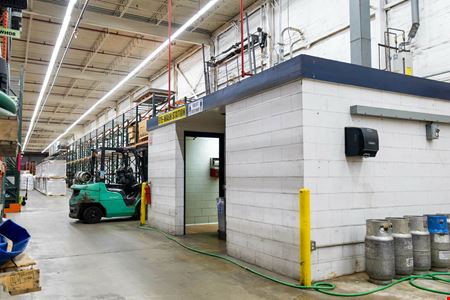 2415 3rd Ave Industrial Lease