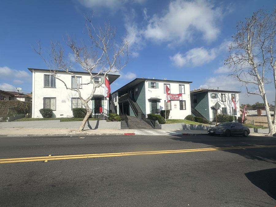 803-811 E Hyde Park Blvd