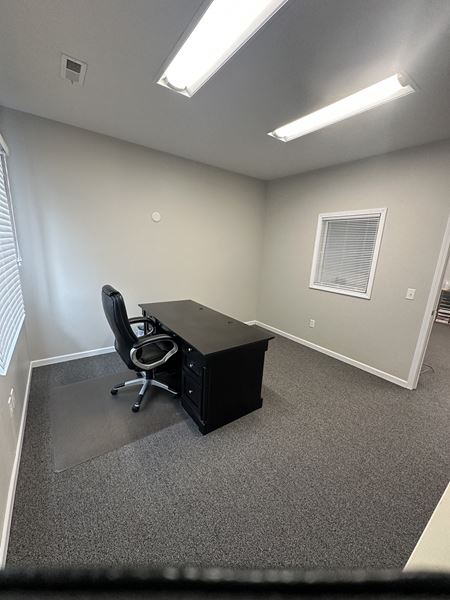 Office space for Rent at Villa Estates in Omaha