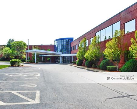 Commercial space at Elmwood Park in Hopkinton