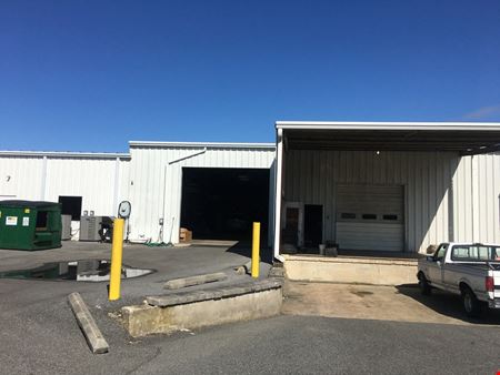 Highly Visible Retail Showroom/Warehouse on Rt 13