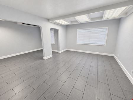 205 E Osborn Rd