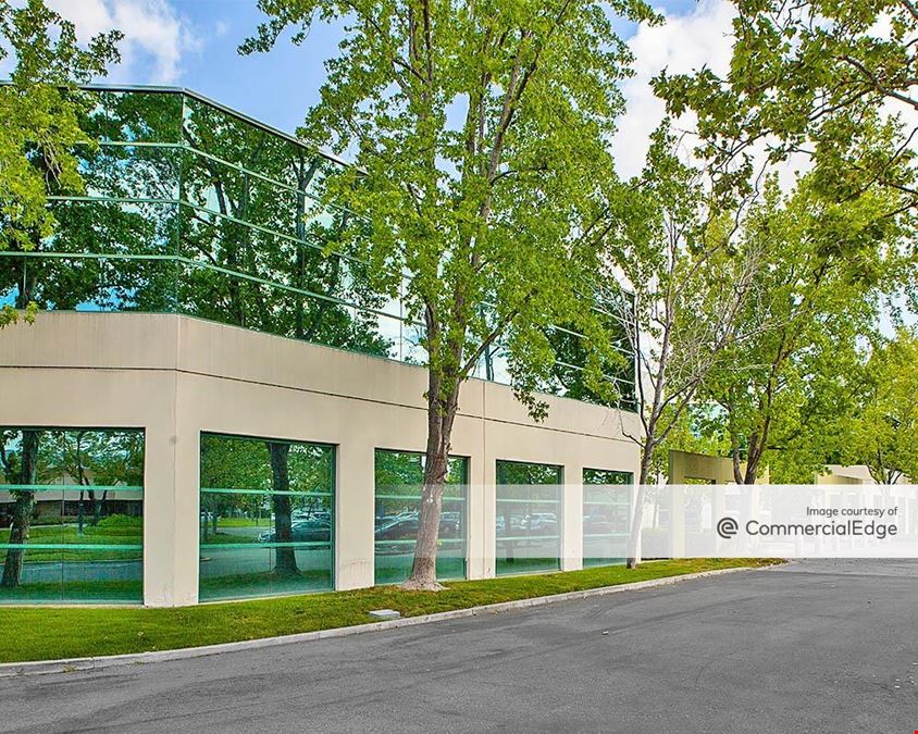 Pleasanton Park - 6601 Owens Drive