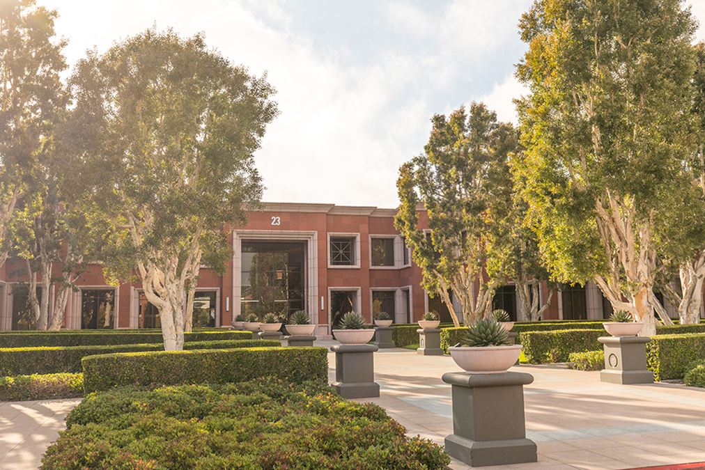 Premier Workspaces - 23C - Newport Beach Corporate Plaza
