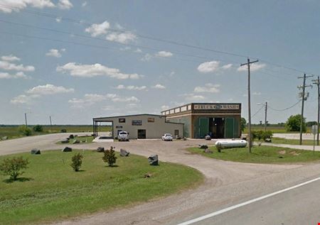 Retail space for Sale at Mandeville Truck Wash For Sale in Texarkana