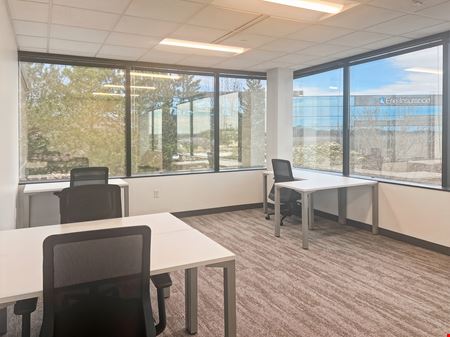 Regus - Brookfield - Water Tower Blvd
