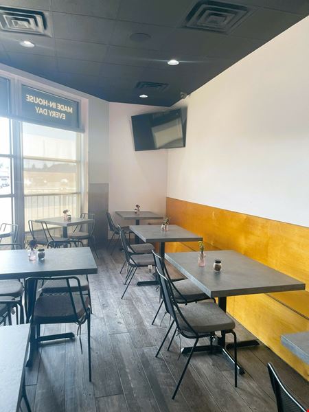 FOR LEASE: Jabby’s Pizza | Acadian Perkins Plaza