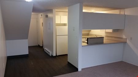 Tam-O-Shanter Apartments