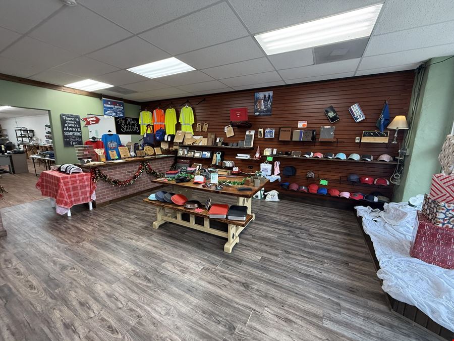 108 E Main St