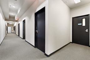 ReadySpaces Santa Ana