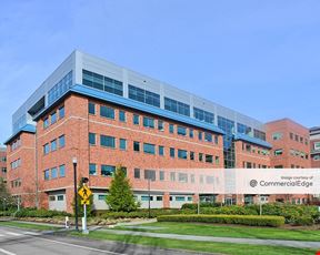 Sacred Heart Medical Center at RiverBend - Northwest Speciality Clinics Building