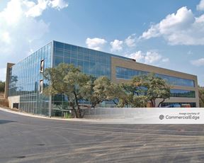 Rollingwood Center I & II