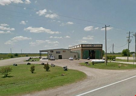 Retail space for Sale at Mandeville Truck Wash For Sale in Texarkana