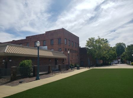 Unassigned space for Sale at 305-307 N Main St, Tarboro, NC in Tarboro