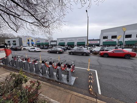 1,603 SF Retail Space in the Southgate Village Shoppes | Falls Church, VA