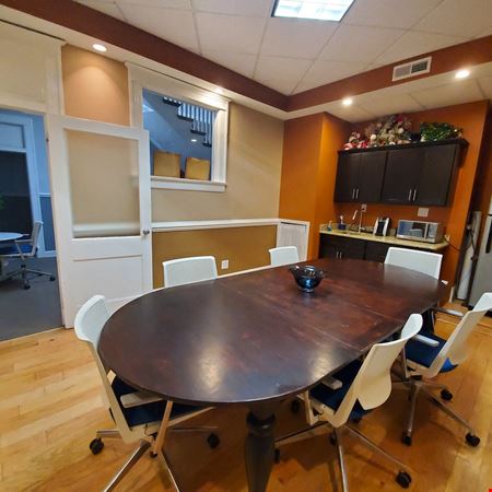 118 North Division Street Unit 204