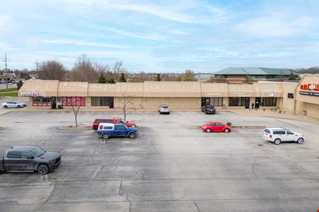 ABC Warehouse Plaza - Fort Gratiot