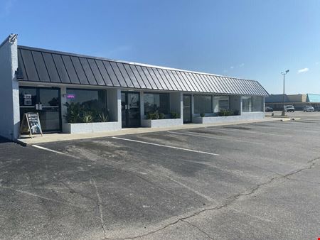 Retail space for Rent at Avila Mall in Arcadia