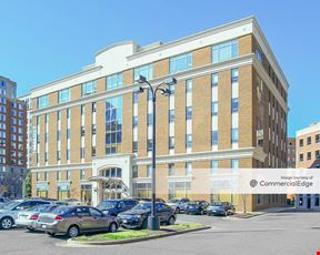 Eisenhower Center I