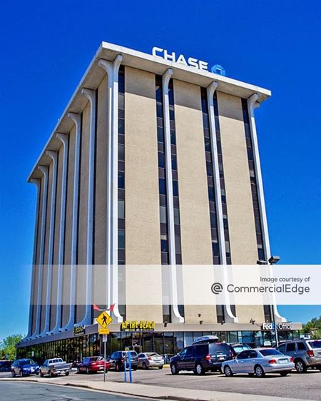 Office space for Rent at Chase Tower in Englewood