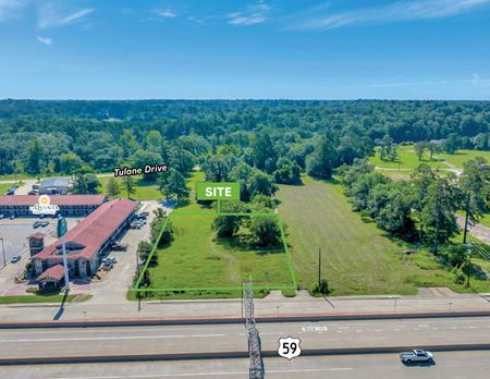 Commercial space at 1.12 Acres on US 59  in Lufkin
