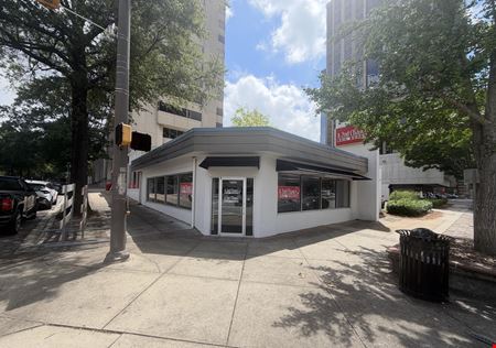 2,000SF Available at Park Place