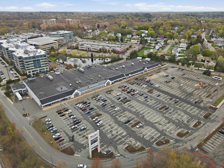 Woburn, MA - Main Street Shopping Center