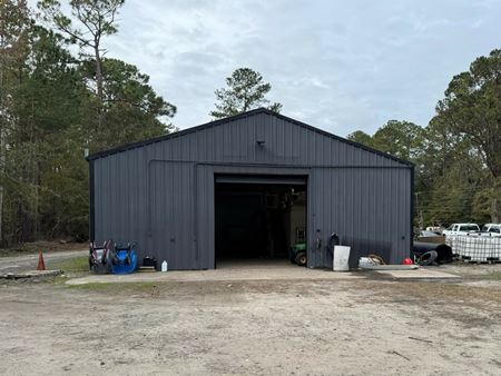 Industrial space for Sale at ±1,720 SF Industrial Building on ±5.06 Acres in Pooler