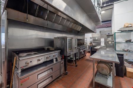 143 W Center St