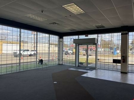Former Aaron's For Lease