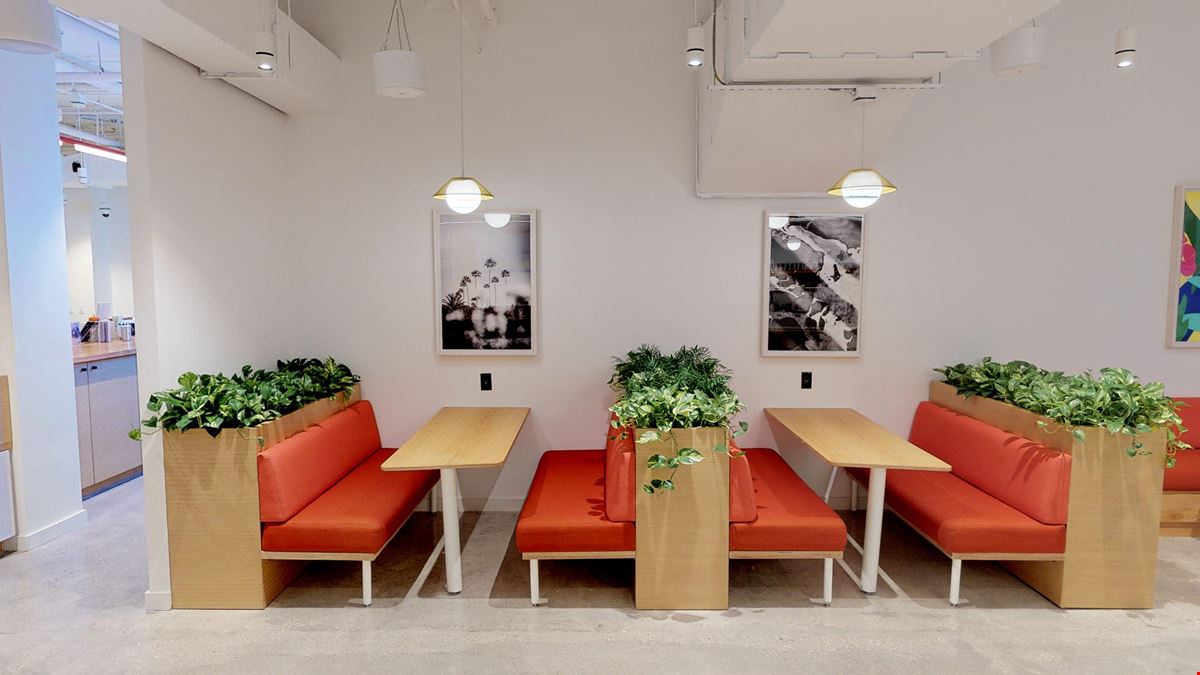 WeWork - Giralda Place