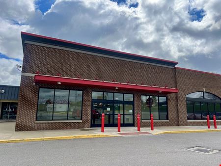 Retail space for Rent at Parma Plaza in Parma