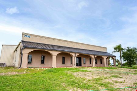 ±24,116 SF Industrial Warehouse | 8.41 ±AC |  Zoned Industrial | Edinburg, TX