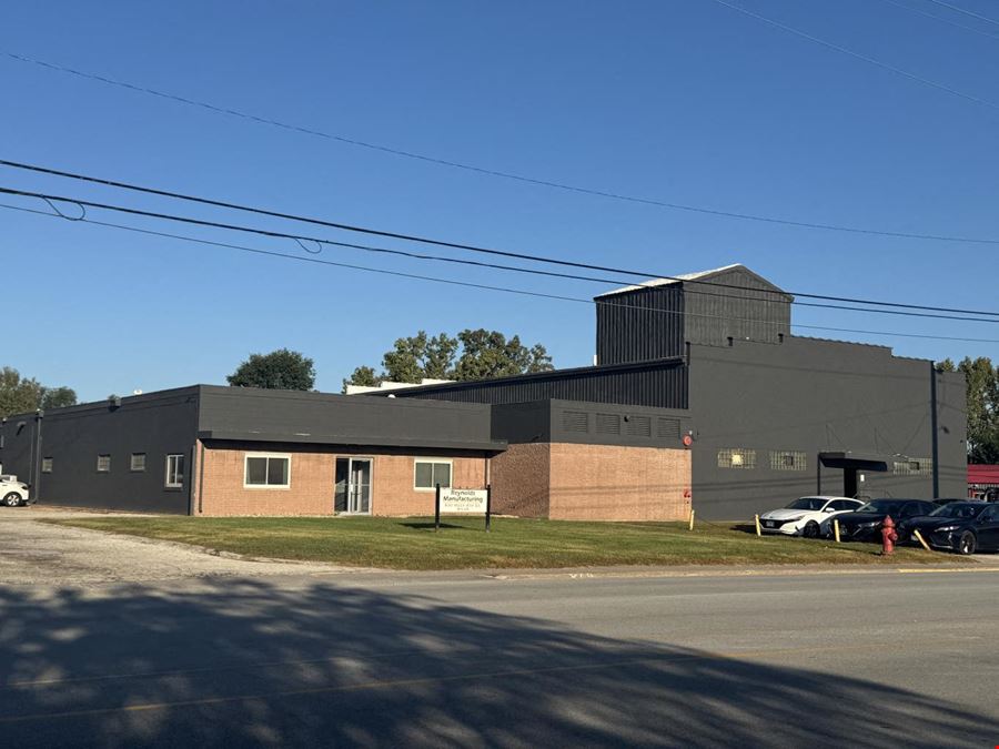 630 4th Street W, Lease
