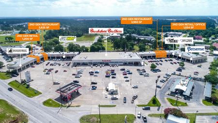 Retail space for Rent at Renaissance Center in Magnolia