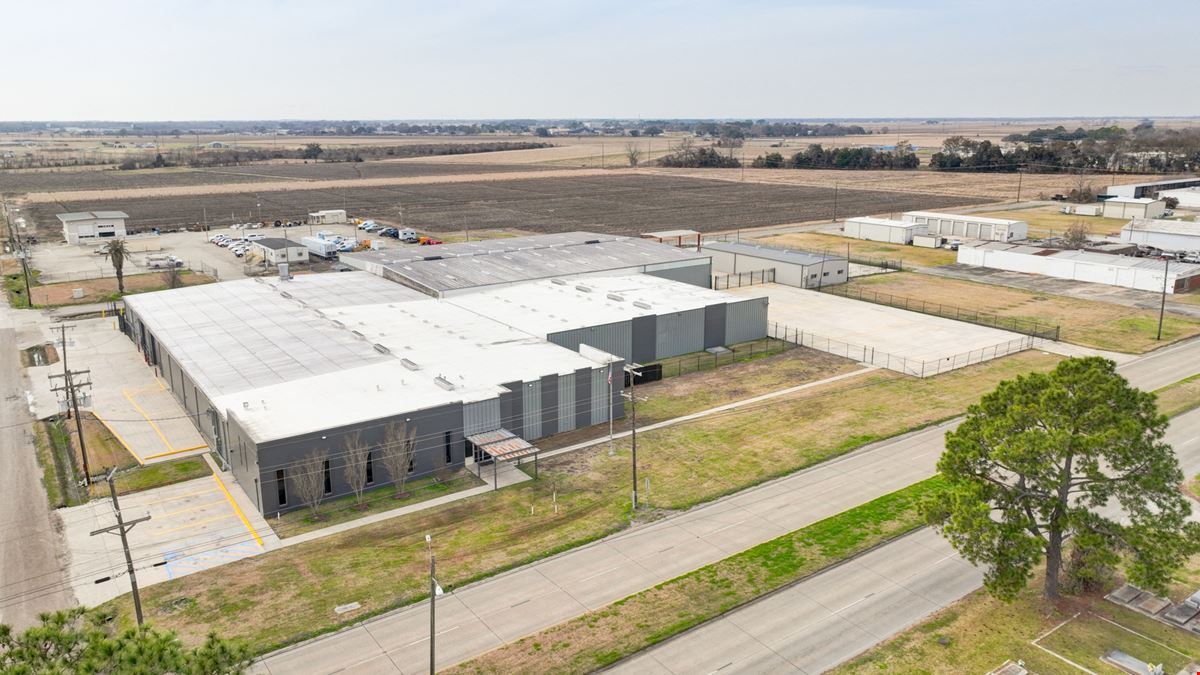 Net Leased Warehouse For Sale in New Iberia