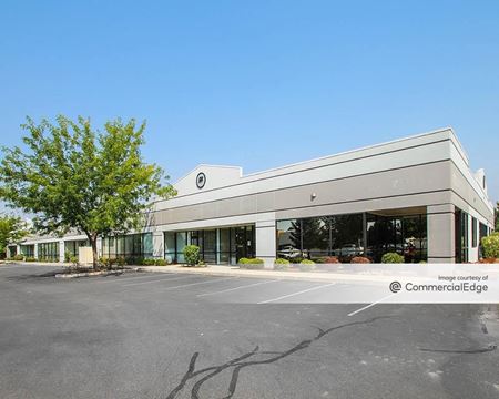 Office space for Rent at Pinnacle Square in Boise