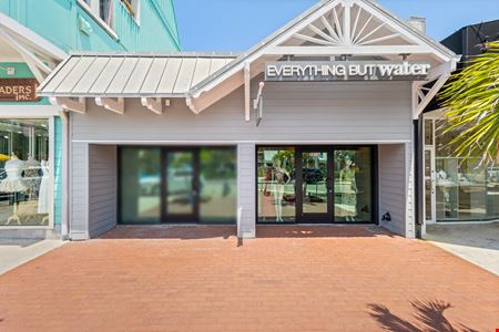 Commercial space at 331 John Ringling Blvd in Sarasota