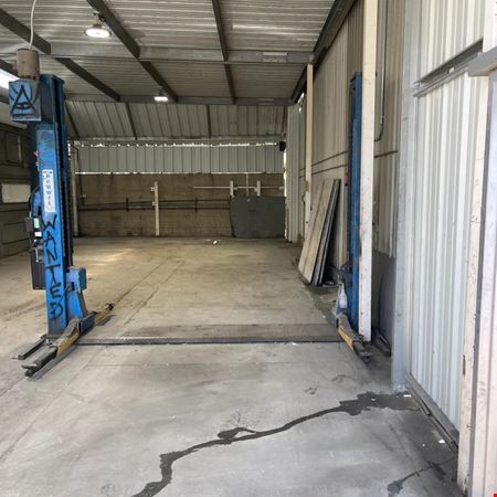 Industrial space for Rent at 2801 Los Flores Blvd in Lynwood