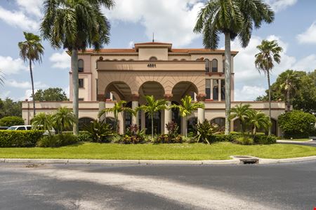 Regus - Naples - Tamiami Trail