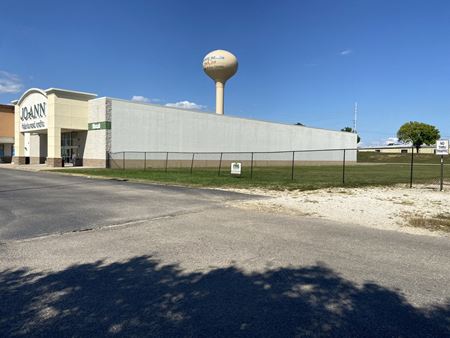 VacantLand space for Rent at Prewitt Point Unit 19-FS 30,000 SF in Osage Beach