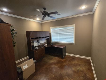 Kanis Road, Little Rock Professional Office Building